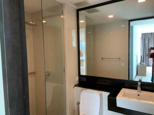 Hotel Sky Suite Top Floor With Rooftop Pool & Gym