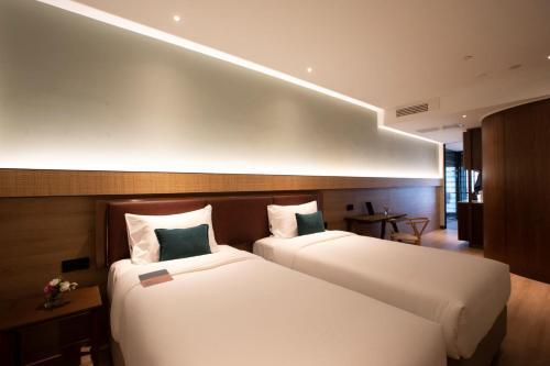 The Luma Hotel ????