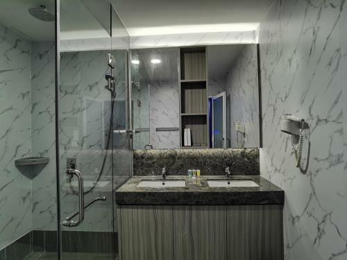 Hotel 17