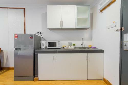 Hostal Ar Residence Guesthouse
