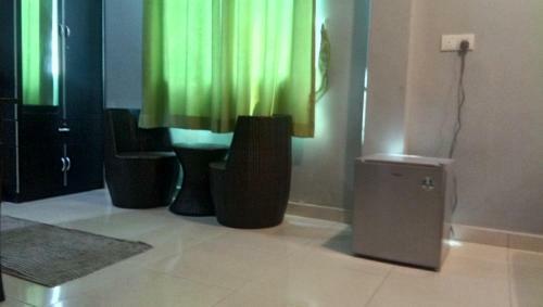 Hotel D Lima Beach Inn