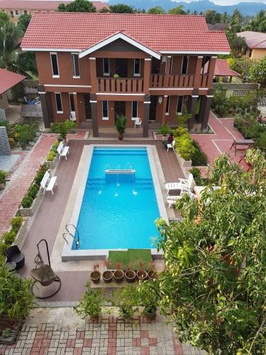 Hotel D Lima Beach Inn