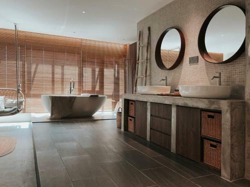 The Cara Boutique Hotel