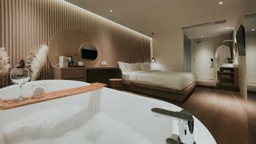 The Cara Boutique Hotel