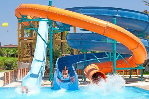 Hotel Sahara Beach Aquapark Resort