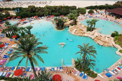 Hotel Sahara Beach Aquapark Resort