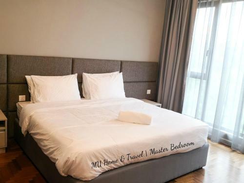 Hostal Mu Vista L 360 Skypool Superior Suite