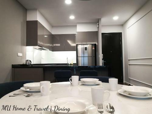 Hostal Mu Vista L 360 Skypool Superior Suite