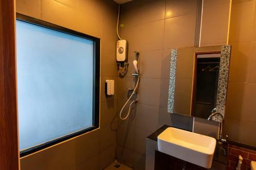 Hotel Matini Klong1