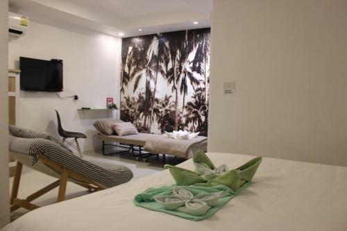 Hotel 1715 House & Caff Resort, Phuket