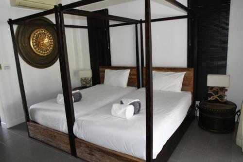Villa Phuket Private Holiday Rental 3 Bedrooms