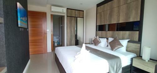 Hotel Babylon Sky Garden - Long Term Holiday Rentals