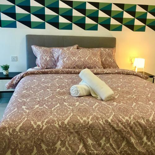 Hostal Pinnacle Tower @ Feel Suites