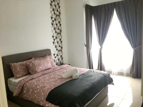 Hostal Pinnacle Tower @ Feel Suites
