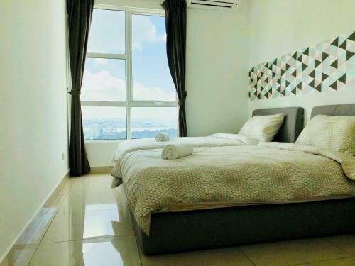 Hostal Pinnacle Tower @ Feel Suites
