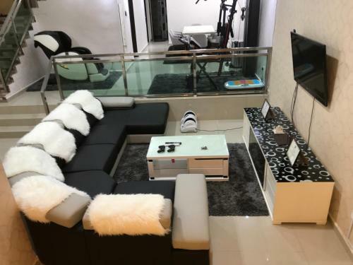 Hotel El Staycation