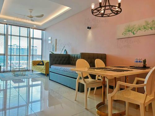 Apartamento Paragon Residences Straits View Homestay