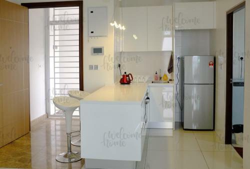 Apartamento Paragon Residences Straits View Homestay