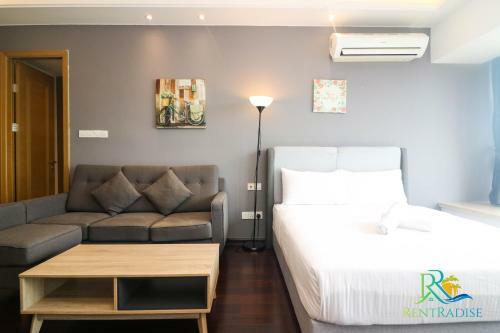 Holi Seaview Apartment R&f Princess Cove