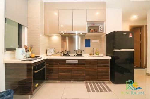 Holi Seaview Apartment R&f Princess Cove