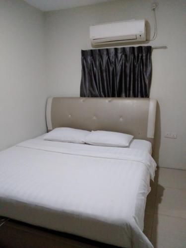 Hotel 187
