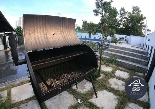 Villa Private Swimming Pool/ Ktv /bbq /party Event