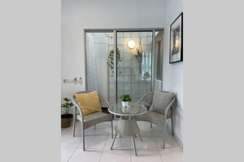 {hidden Gem} Abode@tropika Stylish Designer's Home