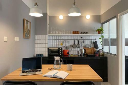 {hidden Gem} Abode@tropika Stylish Designer's Home