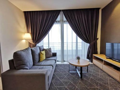 Oyo Home 90400 One Tebrau Homestay