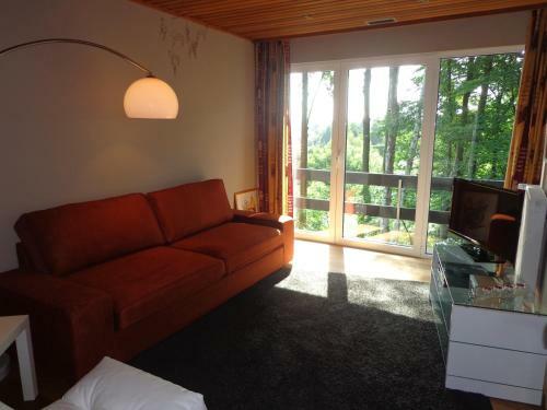 Green Hill Apartment