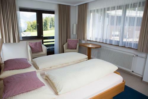 Hostal Haus Theresia