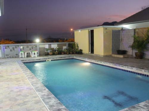 D&j Pool Villa