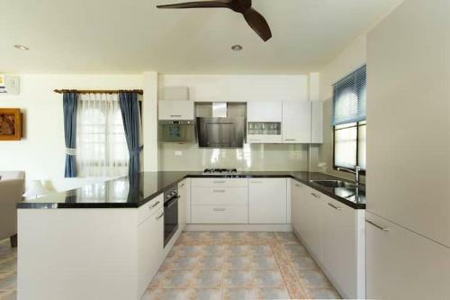 3 Bedroom Pool Villa - 20 Seconds Walk To Beach