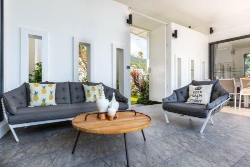 Lady Blue Villa 3 Bedrooms 500m From The Beach