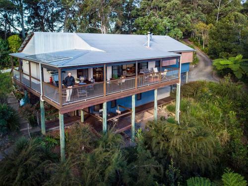Escape To The Maleny Hinterland This Winter - Pizza Oven, Fireplace, Firepit