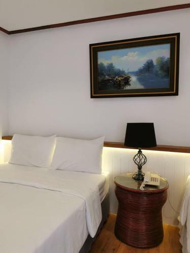 Baanbusarin Hotel