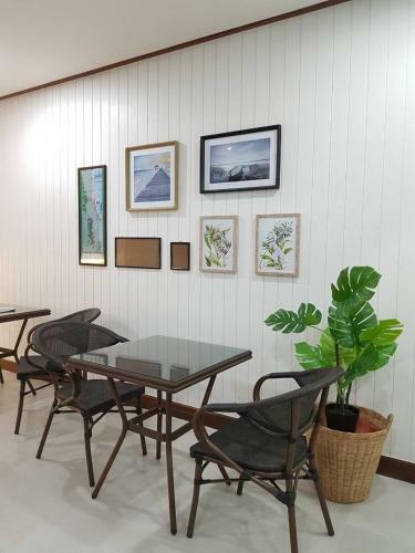 Baanbusarin Hotel