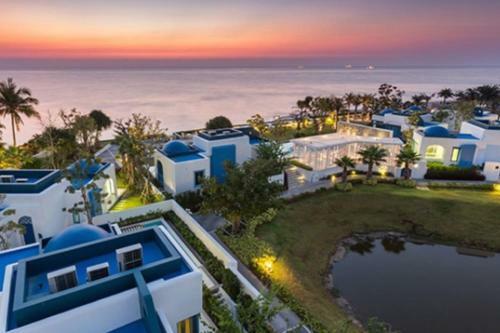 3br Beachfront Jacuzzi Villa@the Crest Santora Hua Hin By Triple B