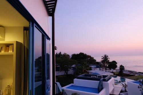 3br Beachfront Jacuzzi Villa@the Crest Santora Hua Hin By Triple B