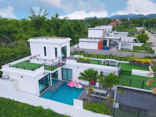 ???? Spring Vintage Pool Villa ????????????????? ???????