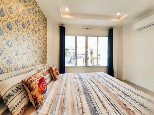 Enjoy Pool Villa Huahin (3br, 3baths, 1kitchen, 1living)