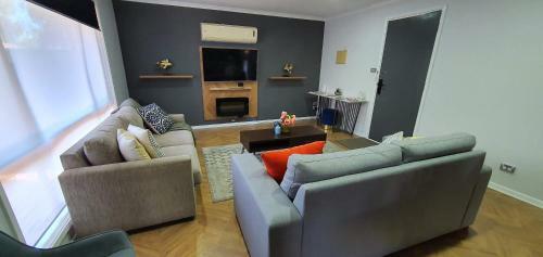 Holiday Getaway In Mildura - Spa, Bbq, Wifi