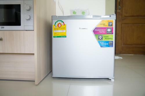 Apartamento Baan Ploy Inn 2