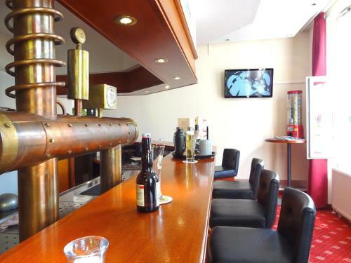 Hostal Hotel Garni Arcis