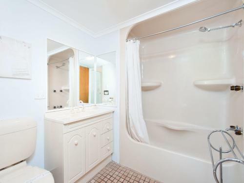 Apartamento Tradewinds, Unit 4/110 Victoria Parade