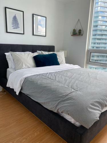Apartamento Toronto Cn Tower Maple Leaf Square Luxurious 2 Bedroom Condo