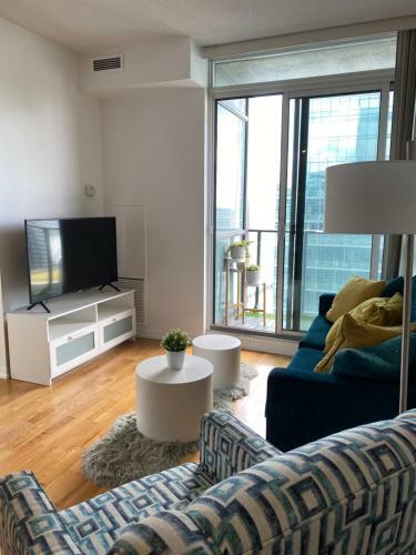 Apartamento Toronto Cn Tower Maple Leaf Square Luxurious 2 Bedroom Condo