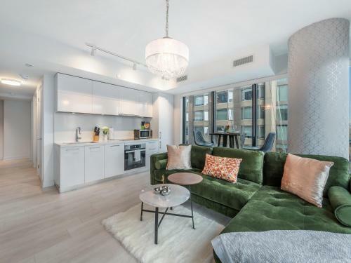 Apartamento Designer 1br + Study Suite In Coveted Yorkville