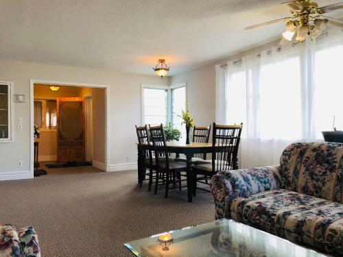 Apartamento Downtown Whitehorse 2 Bedroom House