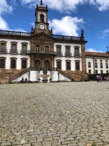 Casa Com Linda Vista E Piscina Em Ouro Preto